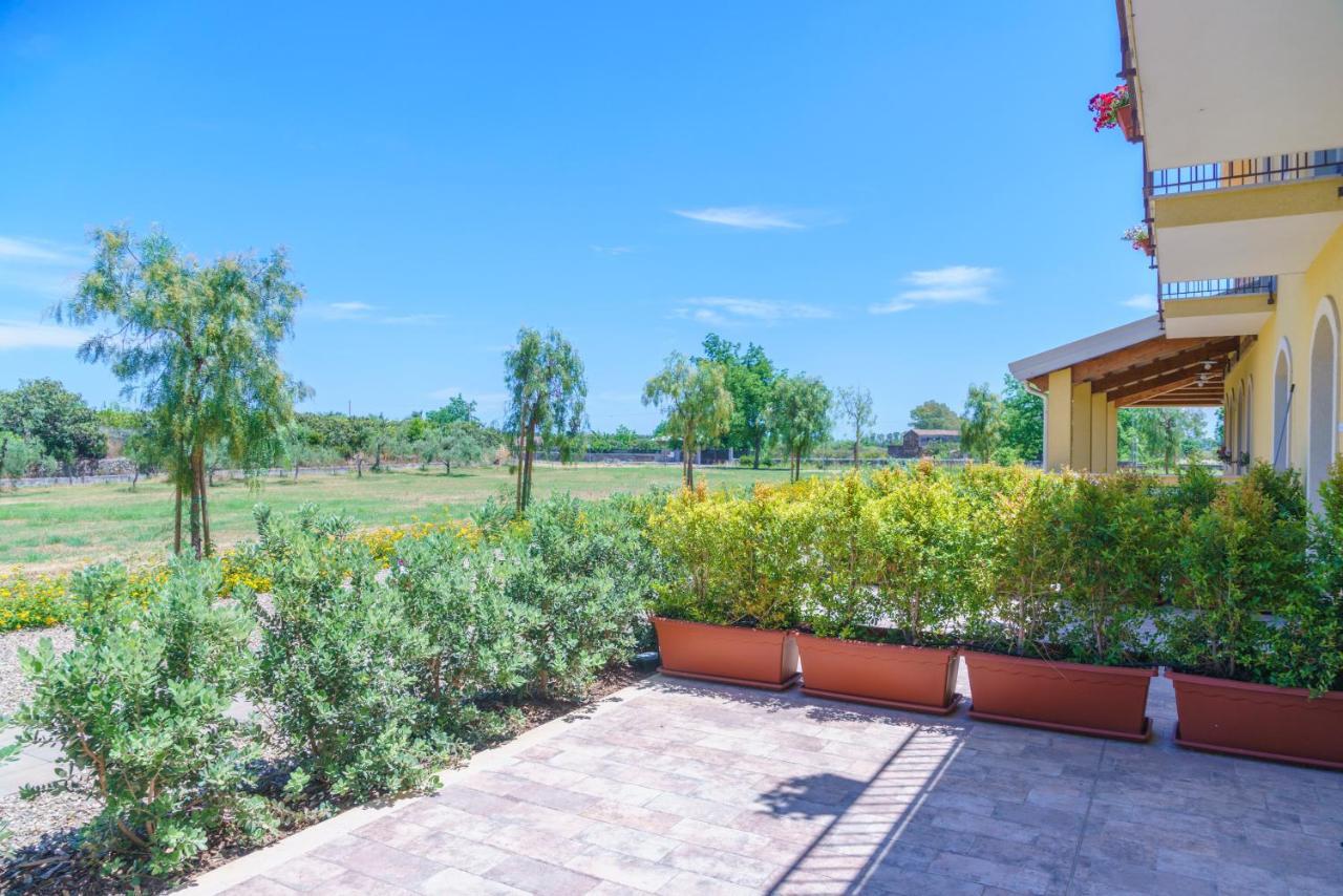 Minissale Farmhouse Калатабиано Екстериор снимка